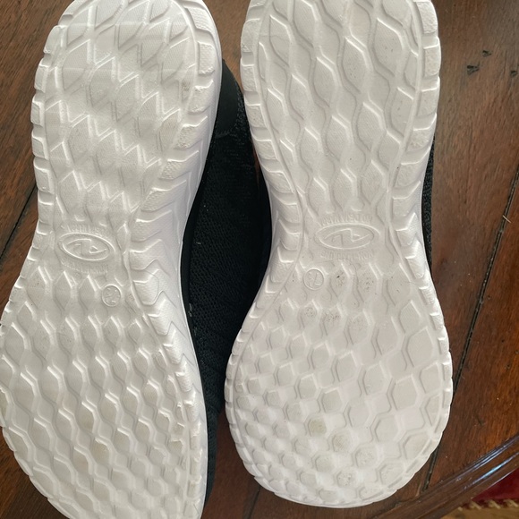 Michael Kors.  Size 6 worn once no damage - Picture 9 of 13